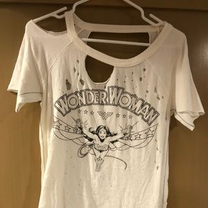 Vintage Wonder Woman t-shirt!